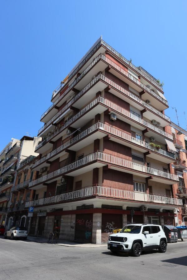 Visconti 46 Central Apartments Бари Екстериор снимка