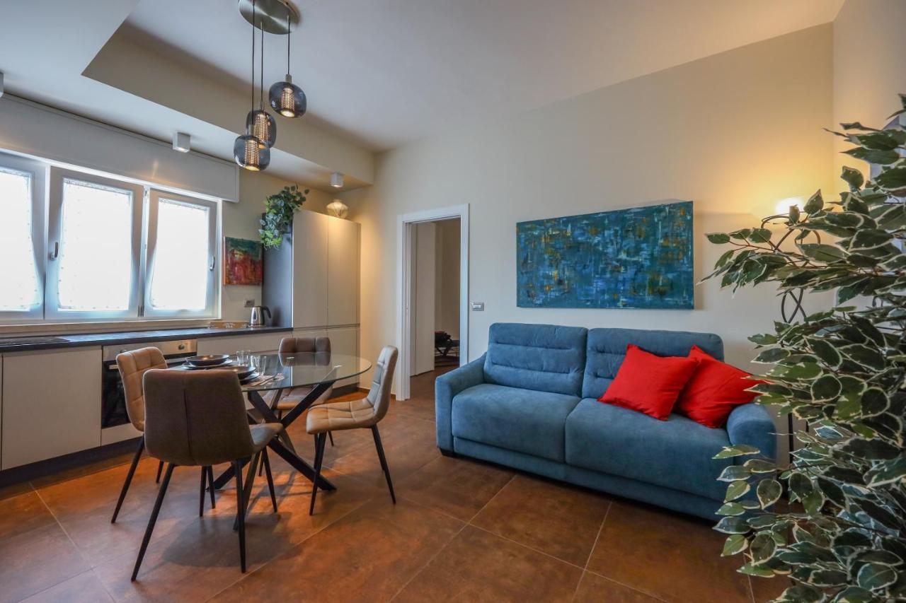 Visconti 46 Central Apartments Бари Екстериор снимка